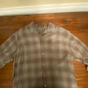 Jhane Barnes Vintage Multicolor shirt in excellent condition. Size L. See pics.